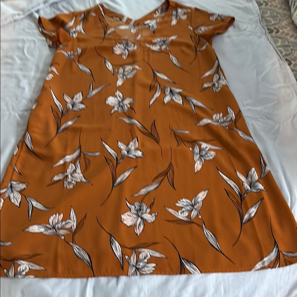 Elegant Floral Midi Dress in Burnt Orange